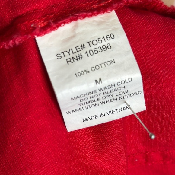 Elegant Red Puff Sleeve Crop Top – C’est Toi Medium - Picture 4 of 6